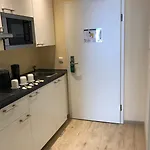 Select & Aparts Hotel 3*