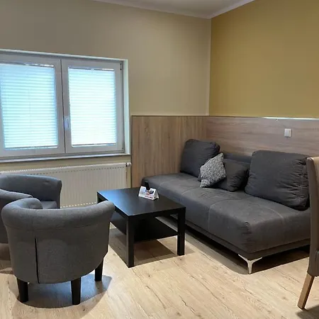 Select & Aparts ホテル 3*