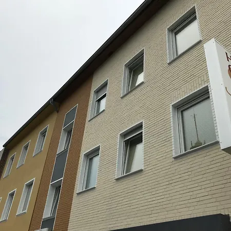 Select & Aparts Hotel 3*