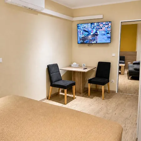 Select & Aparts Hotel