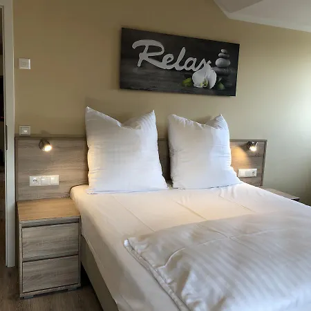 Select & Aparts Hotel