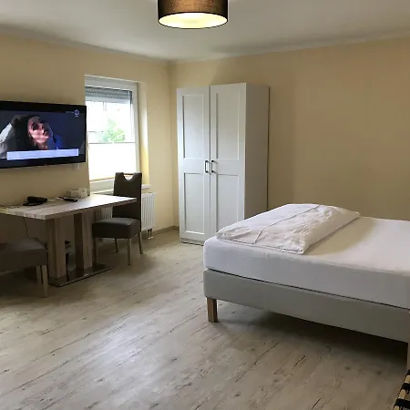 Select & Aparts メンヒェングラートバッハ