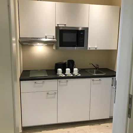 Select & Aparts 3* メンヒェングラートバッハ