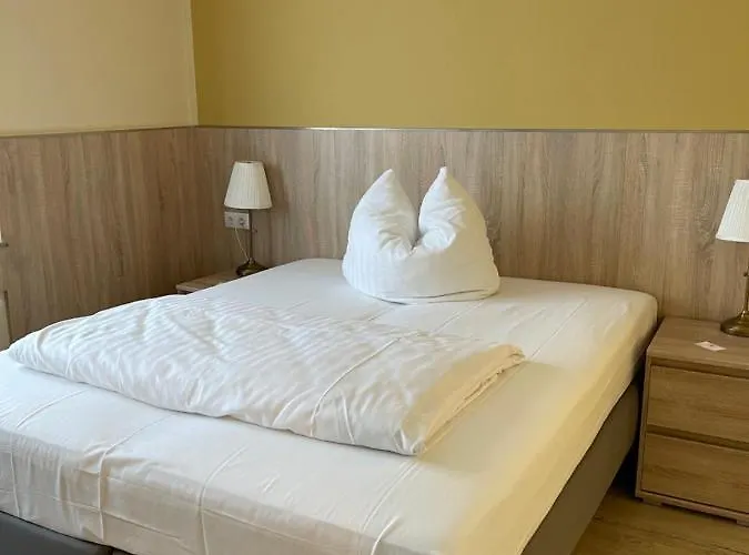 Select & Aparts Hotel 3*