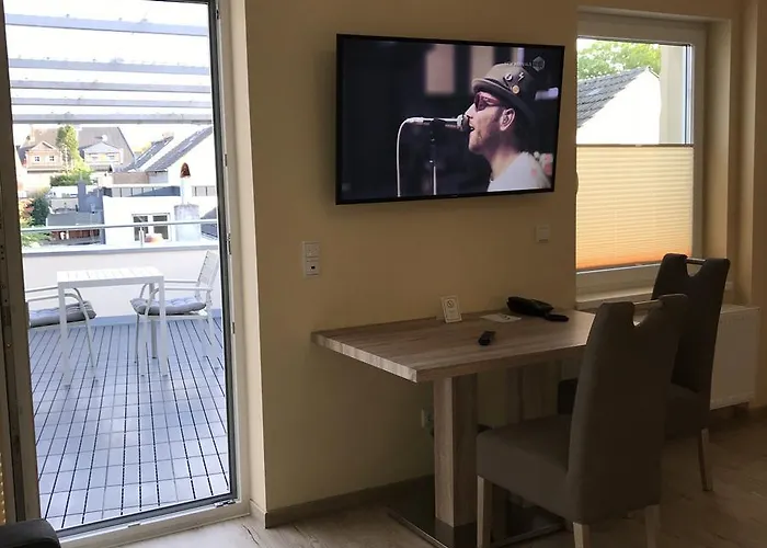 Select & Aparts 3* بوروسيا مونشنغلادباخ