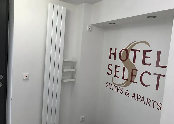 Select & Aparts Hotel 3*